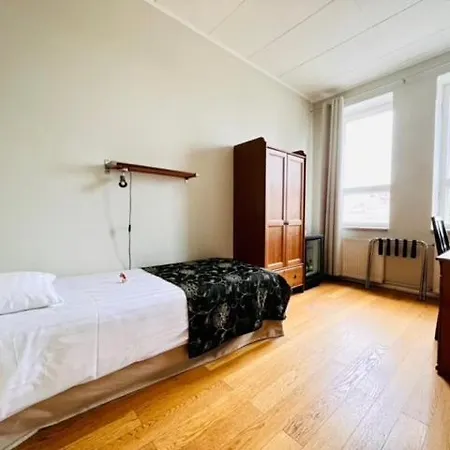 Jugend Boutique 3* Jakobstad